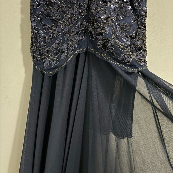 Formal Gown Size Small Mermaid Navy Sequins Sleeveless - Picture 5 of 9